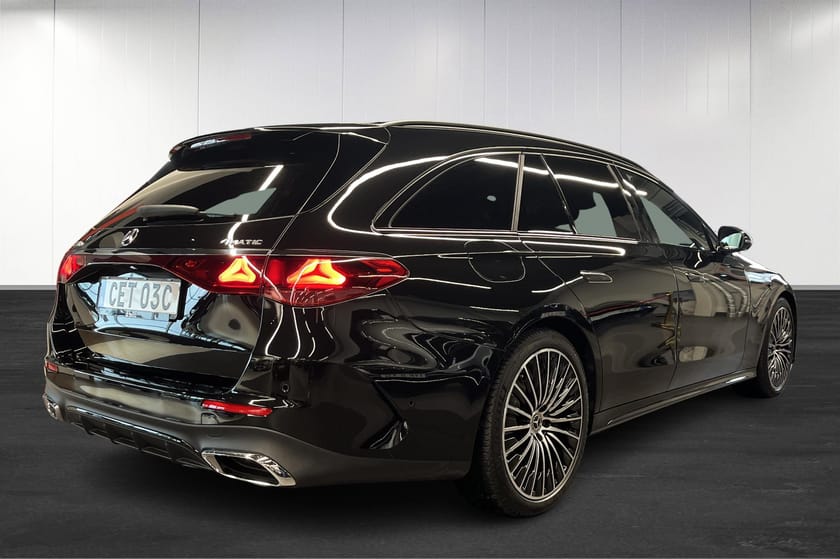 Bild 4 av Mercedes-Benz E 300 de 4MATIC T 