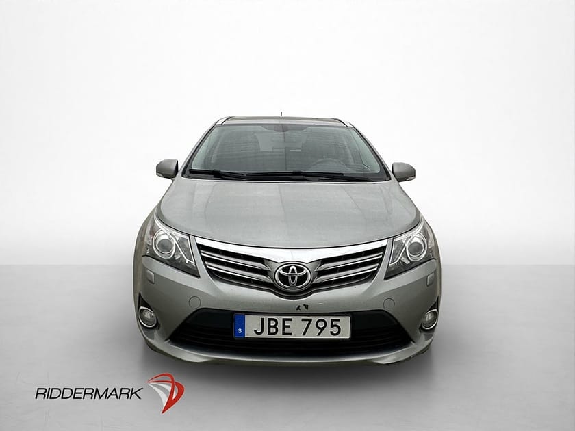 Bild 2 av Toyota Avensis Kombi 1.8 147hk Edition 50 Kamera Halvskinn 2-Zons