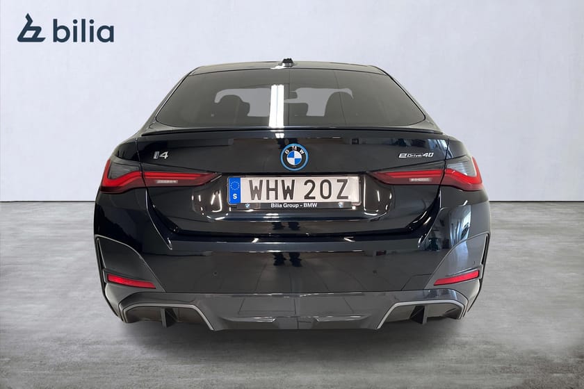 Bild 4 av BMW i4 eDrive40 Gran Coupé / H/K / Driving Prof / 360 / Drag / Elstolar