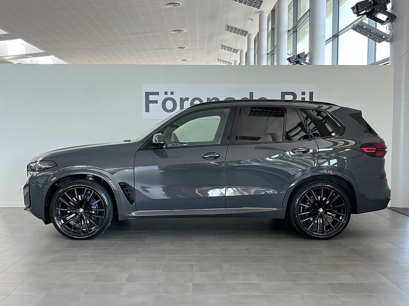 Bild 3 av BMW X5 xDrive30d M Sport Pro H/K Panorama Drag KomfortStol