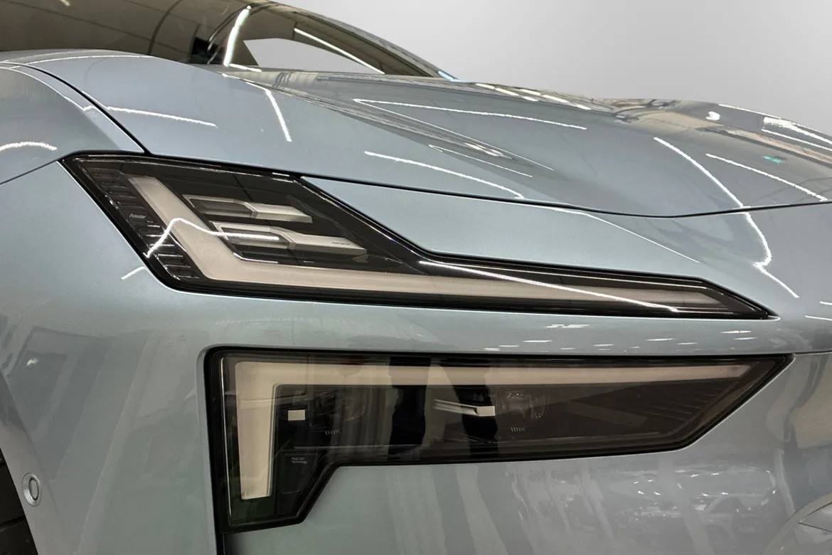 Polestar 4 Coupé Long range Dual motor