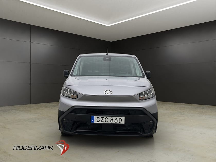Bild 5 av Toyota ProAce City proace-city Värmare Cockpit Drag Kamera CARPLAY Moms