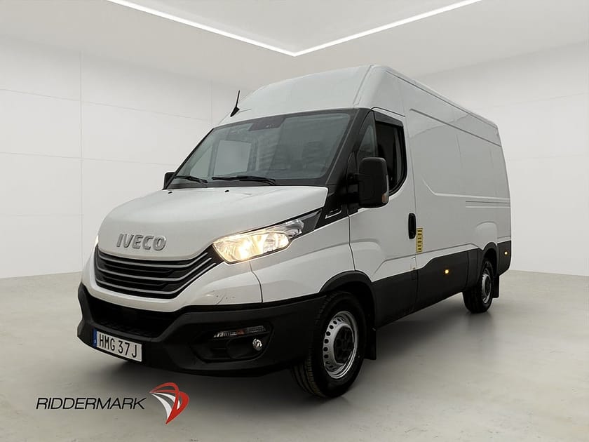 Bild 1 av Iveco Daily 35-140 Van L3H2 2.3JTD 136hk 3-Sit MOMS Värmare Farthållare