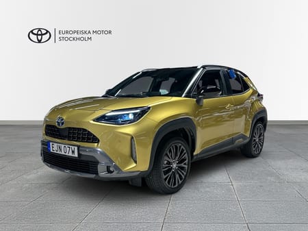 Toyota Yaris Cross Hybrid AWD-i 1, 5 Adventure - Bitone, JBL Pluspaket V-hjul
