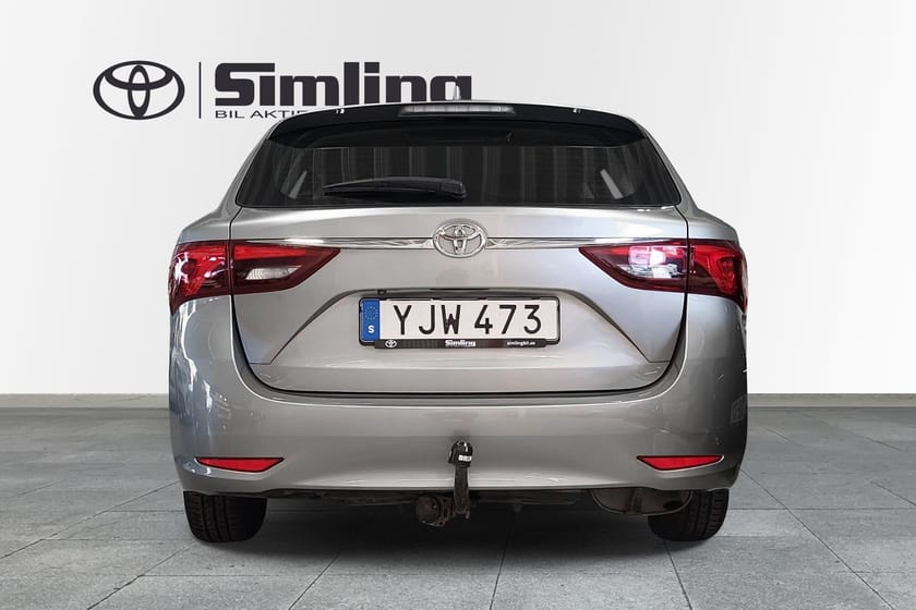 Bild 5 av Toyota Avensis Kombi 1.8 VVT-i Active / Drag  / M-värmare / Vinterhjul