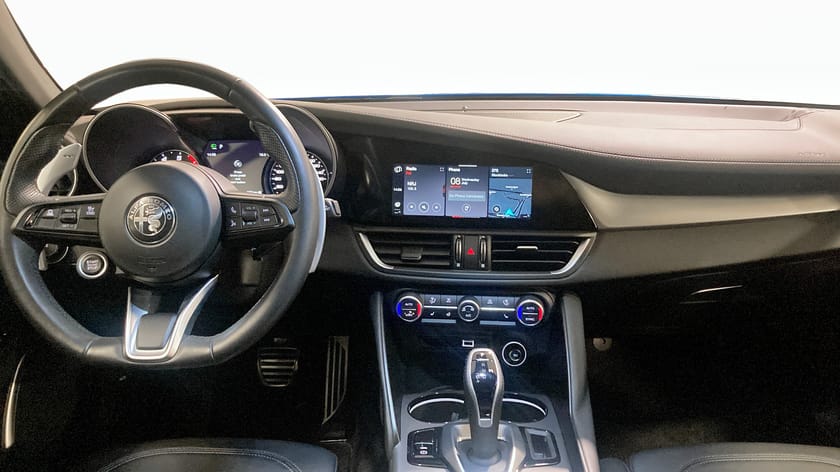 Bild 4 av Alfa Romeo Giulia VELOCE 2.0 Turbo Q4 280HK