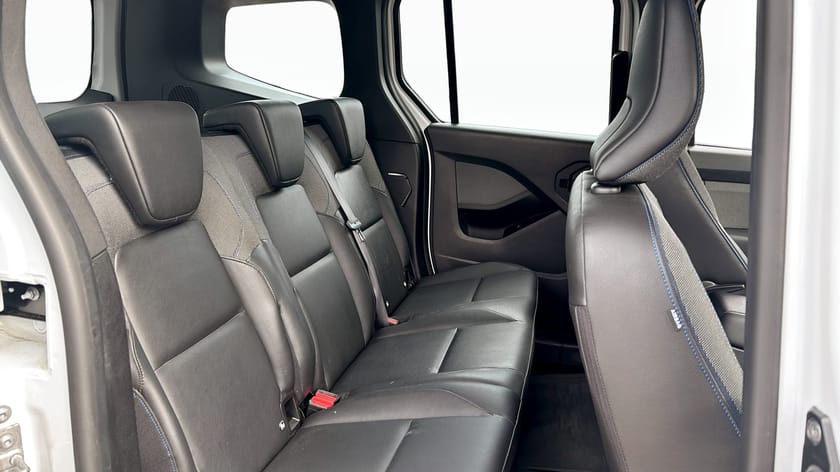 Bild 5 av Nissan Townstar Kombi COMBI PETROL 130HK L1H1 TEKNA GLAZED TAIL