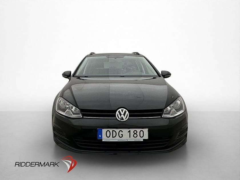 Bild 2 av Volkswagen Golf Sportscombi 110hk P-Värmare Sensorer CarPlay