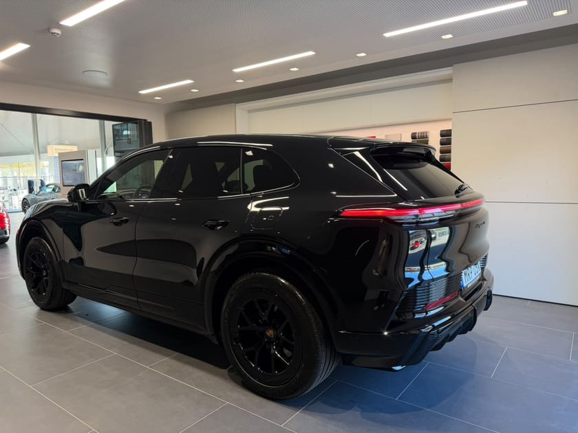 Bild 4 av Porsche Cayenne S Electric