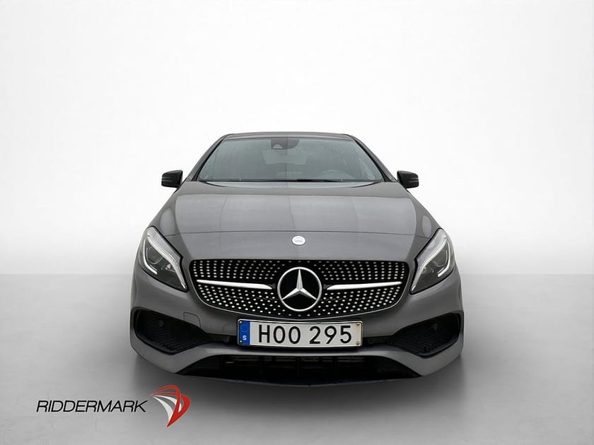 Bild 2 av Mercedes-Benz A 200 d 4MATIC A200 4M AMG H/K Kamera Night Package CarPlay