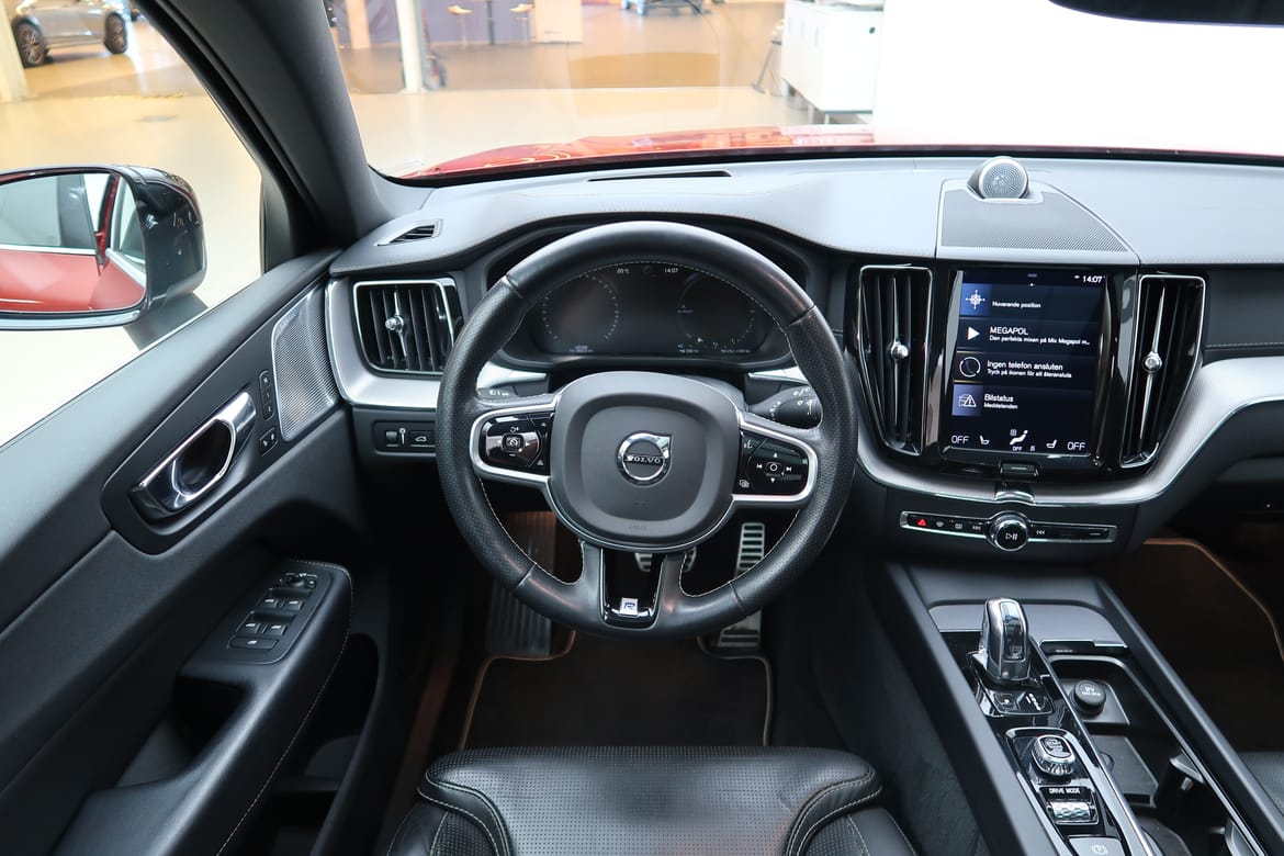 Volvo XC60 2019 - miniatyr 6