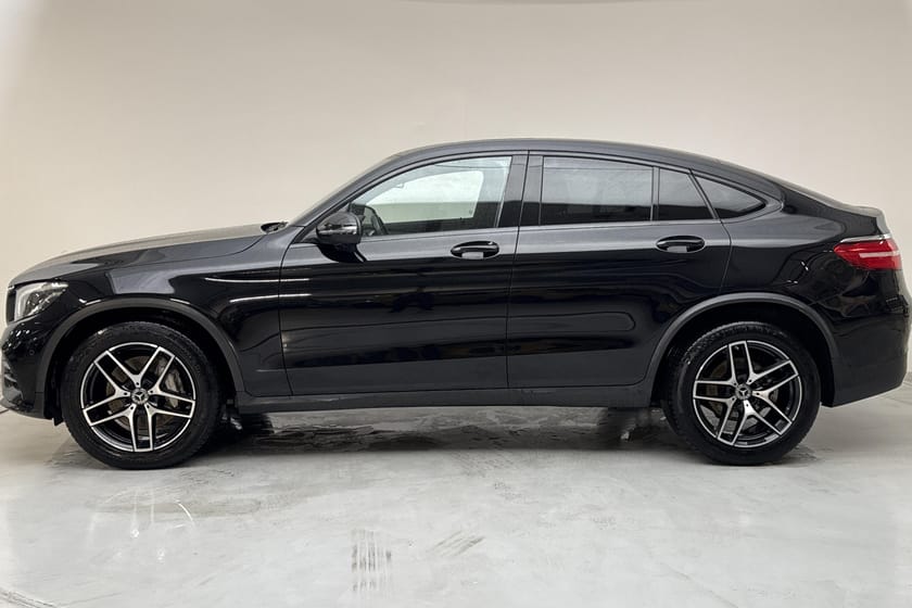 Bild 2 av Mercedes-Benz GLC 220 d Coupé 4MATIC C253 (170hk) AMG Night