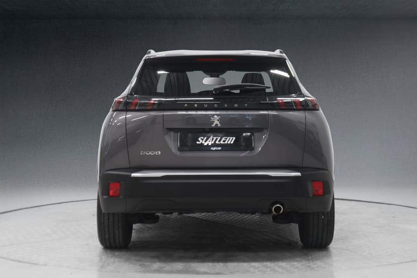 Bilde 4 av Peugeot 2008 ALLURE 1.5BHDi 130HK|NAVI/ACC/R.KAM/LED++