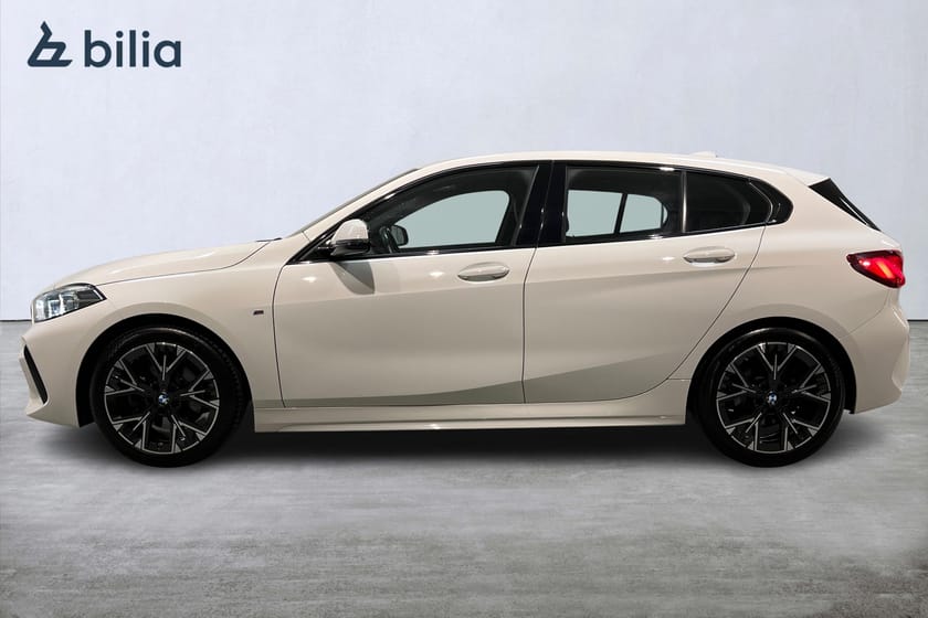 Bild 3 av BMW 118i M Sport / Aut / Rattvärme