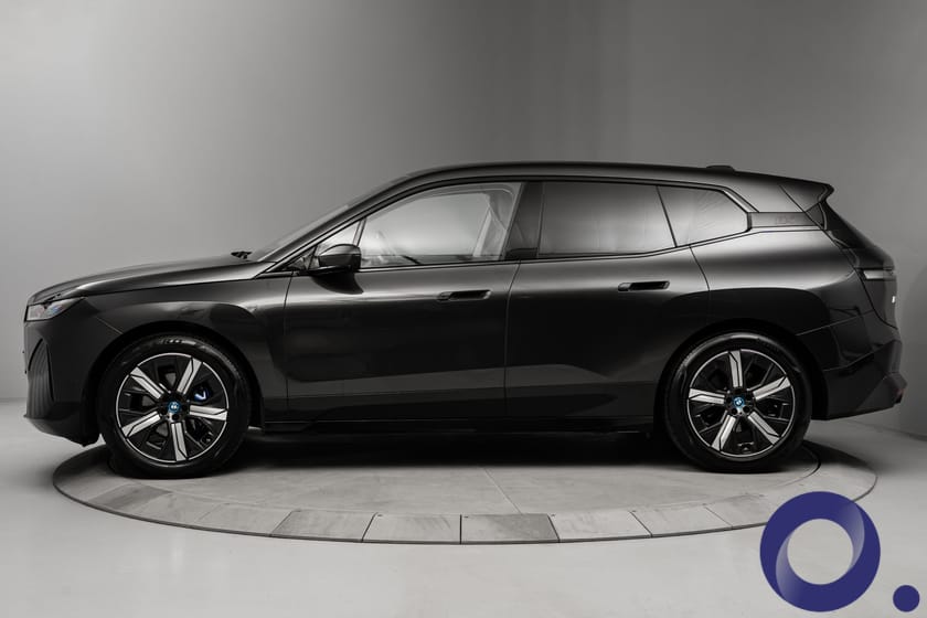 Bilde 2 av BMW iX xDrive40 | Sport Package | Laserlys | Comfort Acess