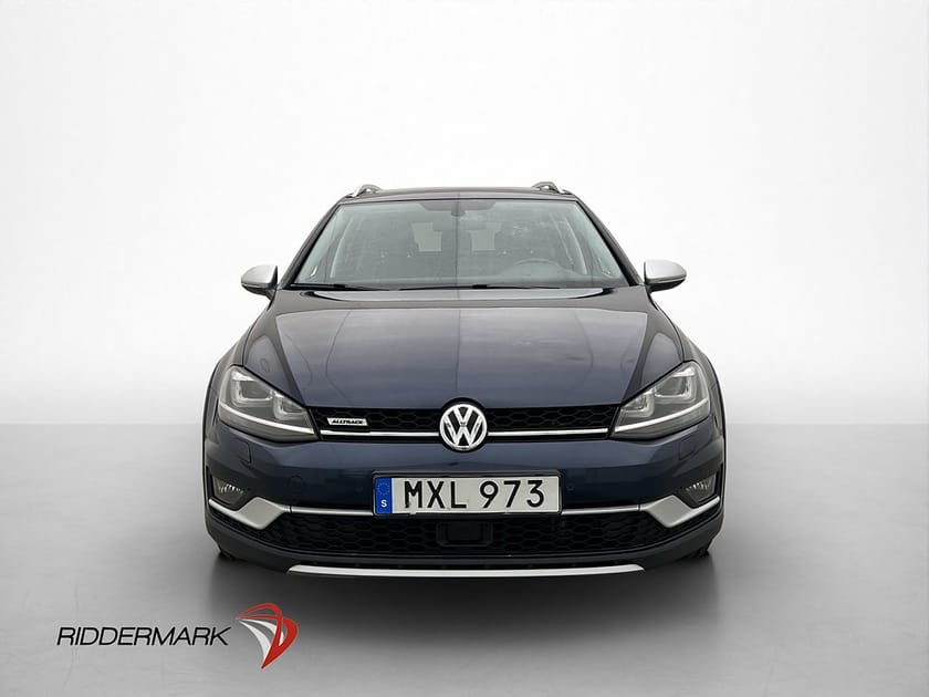 Bild 2 av Volkswagen Golf Alltrack 2.0 TDI 4M Pano Drag Värmare Kamera