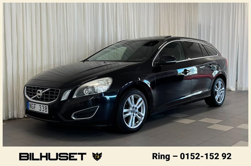 Bild 4 av Volvo V60 D4 Momentum Business Edition Navi Taklucka Drag Värmare