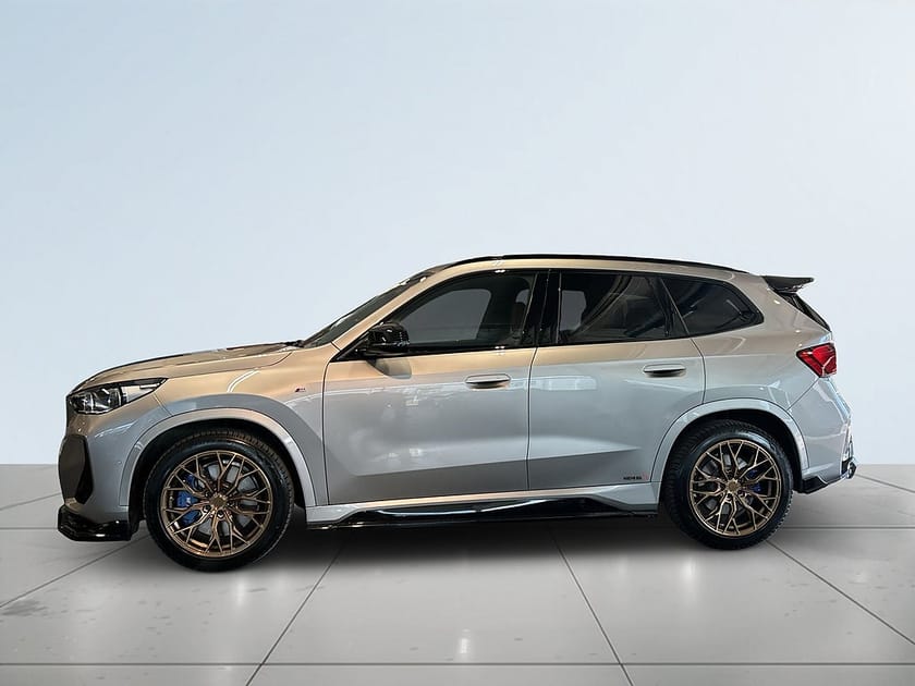 Bild 4 av BMW X1 M35i xDrive Aut M Sport H&K/Kamera/SoV/Carplay/Ambient