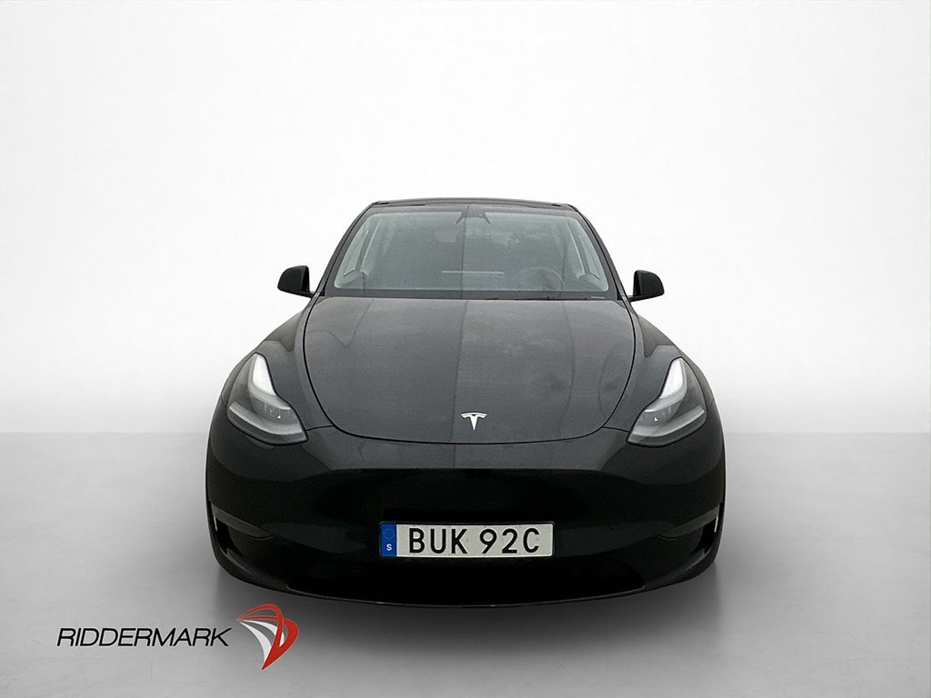 Tesla Model Y Long Range AWD Svensksåld 2023, bild 3/10