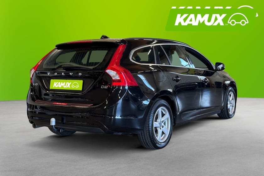 Bild 4 av Volvo V60 D2 Momentum 120hk Drag Värmare Ny Kamrem