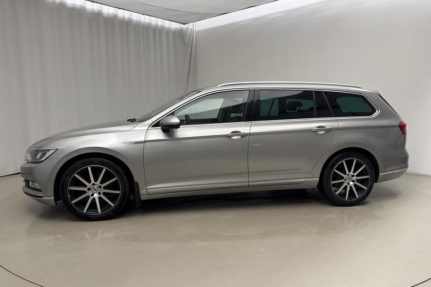 Bild 2 av Volkswagen Passat Sportscombi 4MOTION 190hk Helläder Dragpkt
