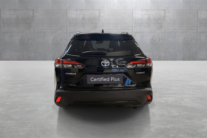Bilde 4 av Toyota Corolla Cross Hybrid AWD-i 2,0 Executive Panorama & Leather