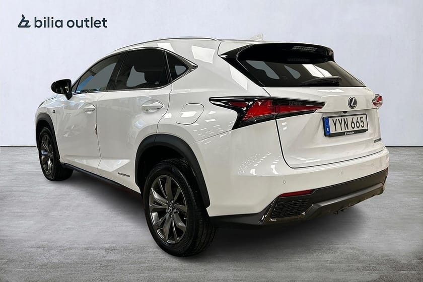 Bild 3 av Lexus NX 300h AWD