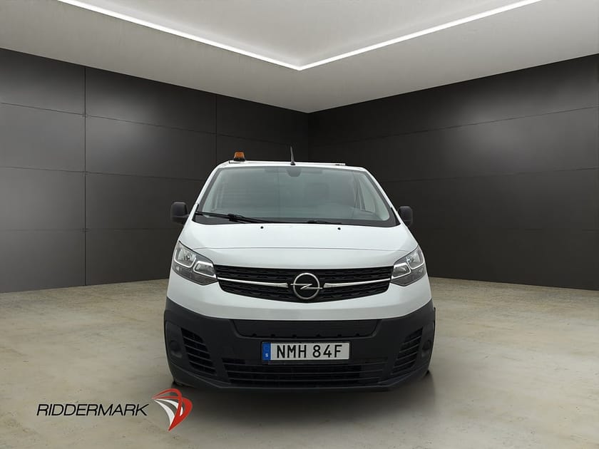 Bild 5 av Opel Vivaro-e Skåpbil L3 Drag Kamera V-Inredd 2xDörrar CARPLAY Moms