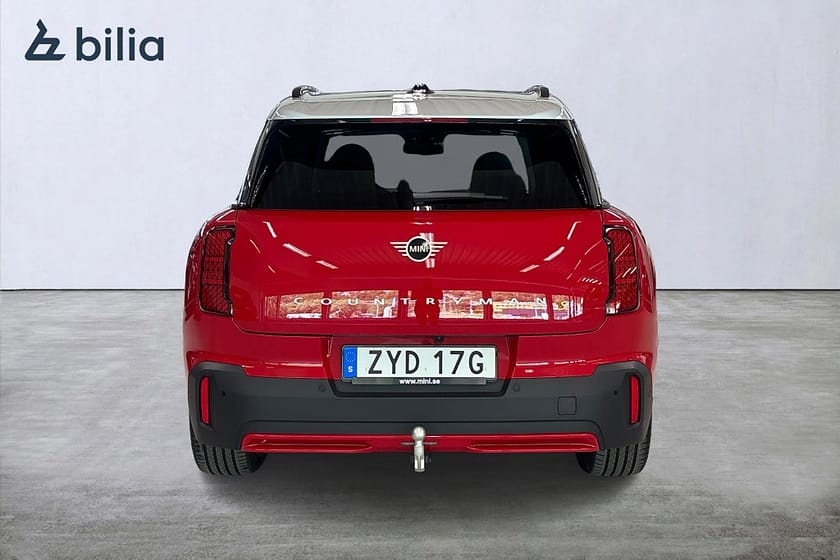 Bild 4 av MINI Countryman SE ALL4 / Panorama / Drag / Head-Up / Komfortöppning