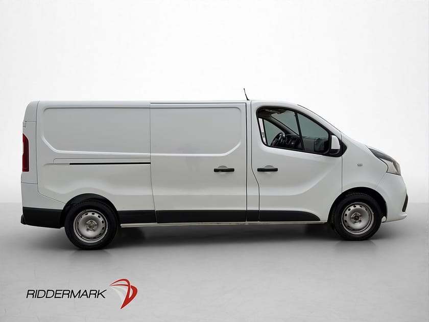 Bild 2 av Nissan NV300 Skåpbil L2 1.6dCi Värm 3-Sit Farthållare Bluetooth Moms