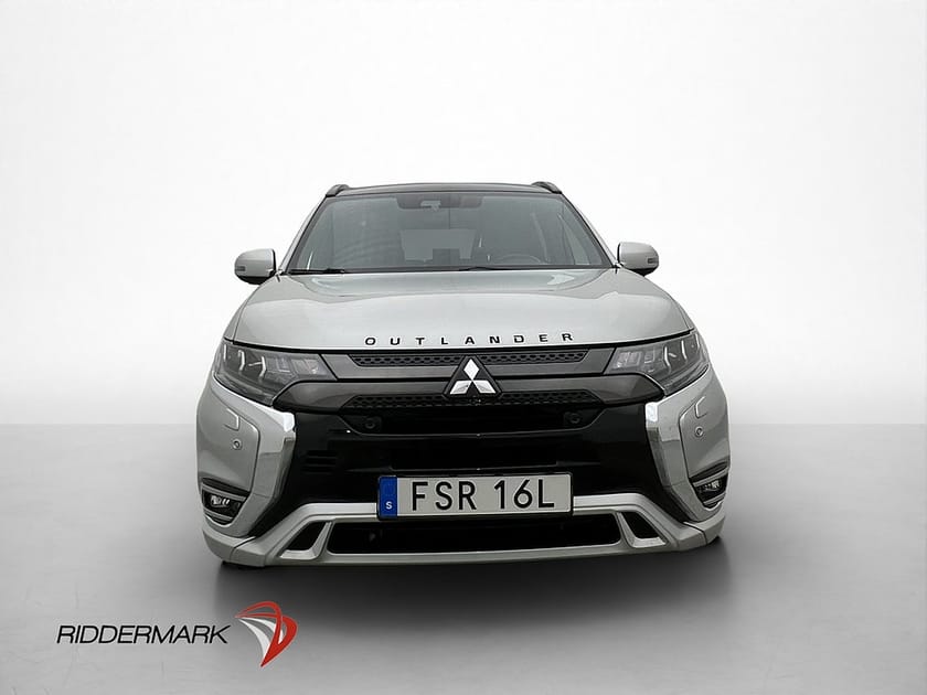 Bild 2 av Mitsubishi Outlander PHEV 224hk S-Edition Taklucka 360° Drag