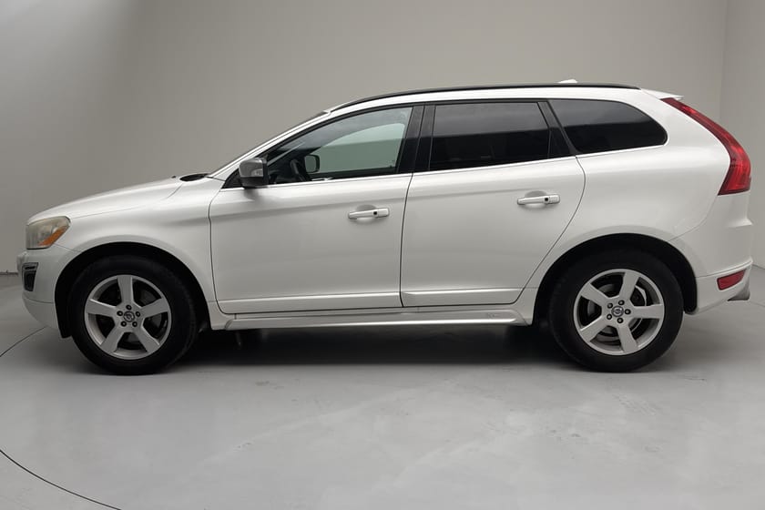 Bild 2 av Volvo XC60 D4 AWD (163hk) R-Design Taklucka 7" Display
