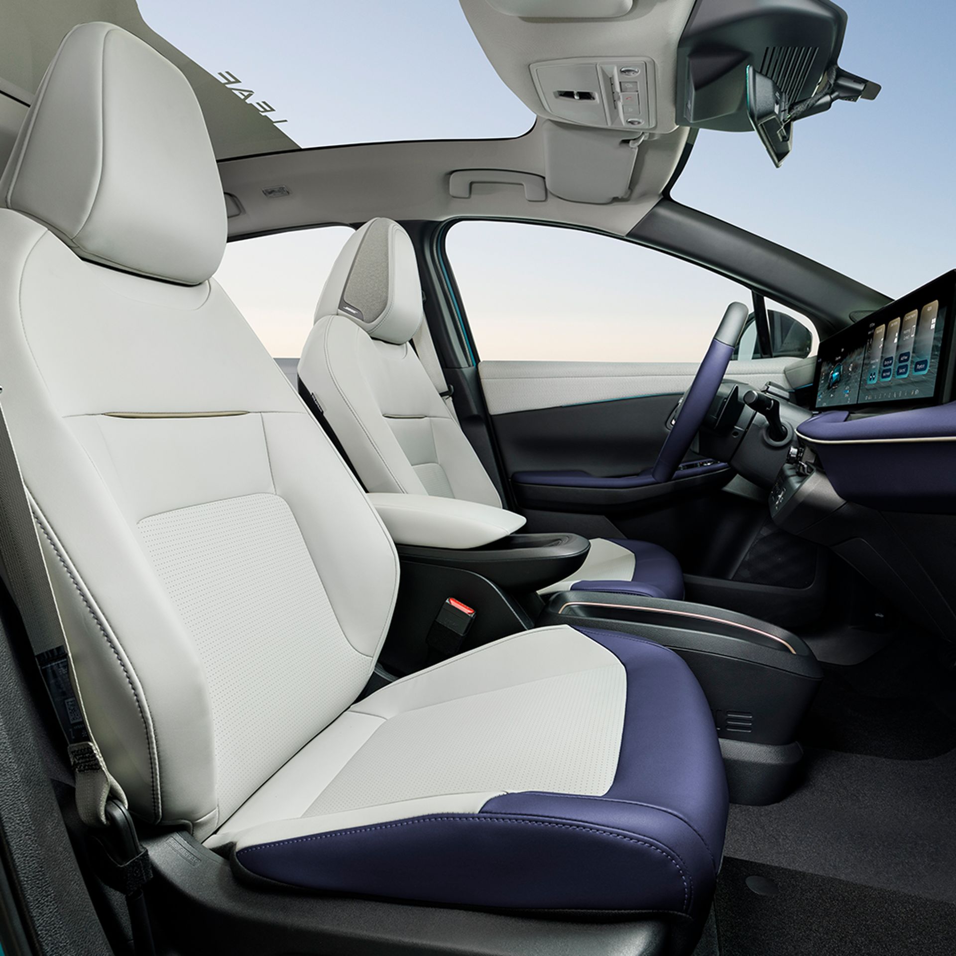 Nissan Leaf ZE2 2026, bild 7/10