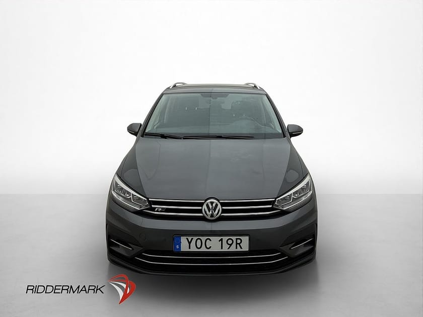 Bild 2 av Volkswagen Touran 1.5 TSI 150hk R-Line 7-sits Kamera Drag