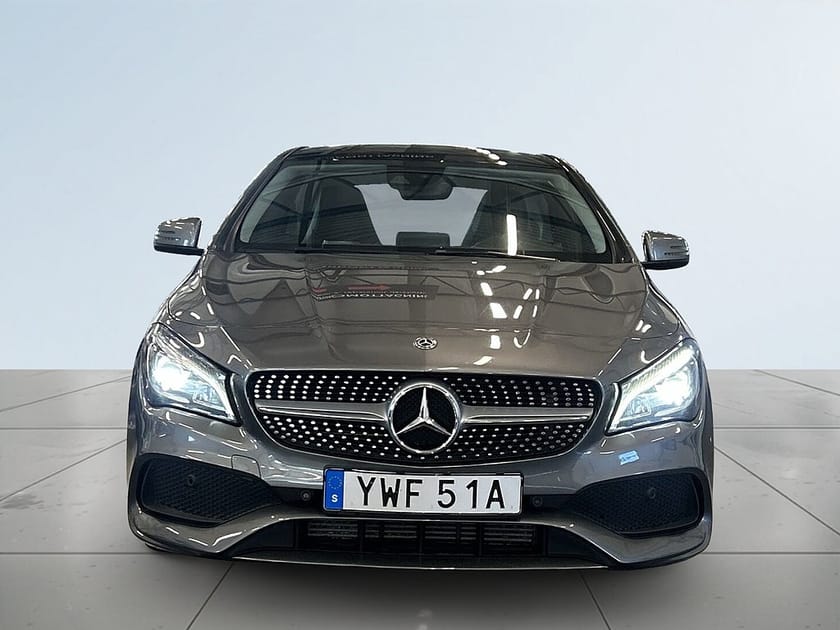 Bild 2 av Mercedes-Benz CLA 180 7G-DCT AMG Line SoV-hjul/Kamera/Pano/CarPlay