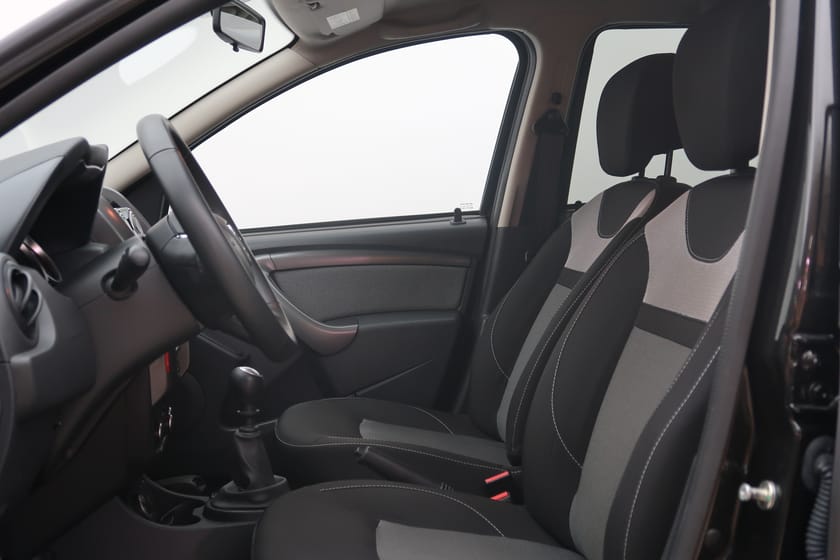 Bild 4 av Dacia Duster 4x4 phII 1,5 dCi Black Shadow II