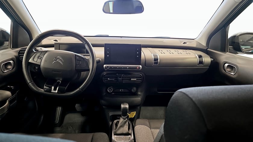 Bild 4 av Citroën C4 Cactus 1.2 PureTech Shine Style Panorama