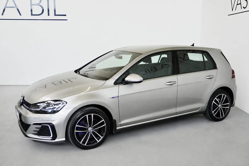 Bild 5 av Volkswagen Golf GTE Cockpit/V-hjul/3,45% Ränta