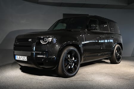 Land Rover Defender P300e PHEV X-Dynamic SE *Se Spec!
