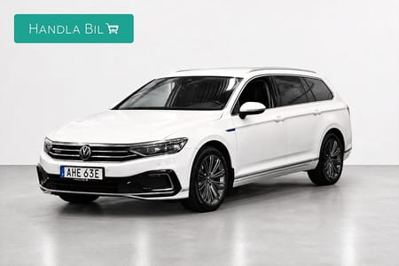 Volkswagen Passat Sportscombi GTE 1.4 Plug-in Drag AdaptivF B-Värm Cockpit 218hk