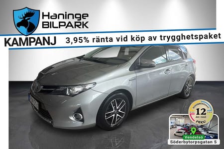 Toyota Auris Hybrid e-CVT Edition Feel / SUPERDEAL 3,95% / B-KAMERA