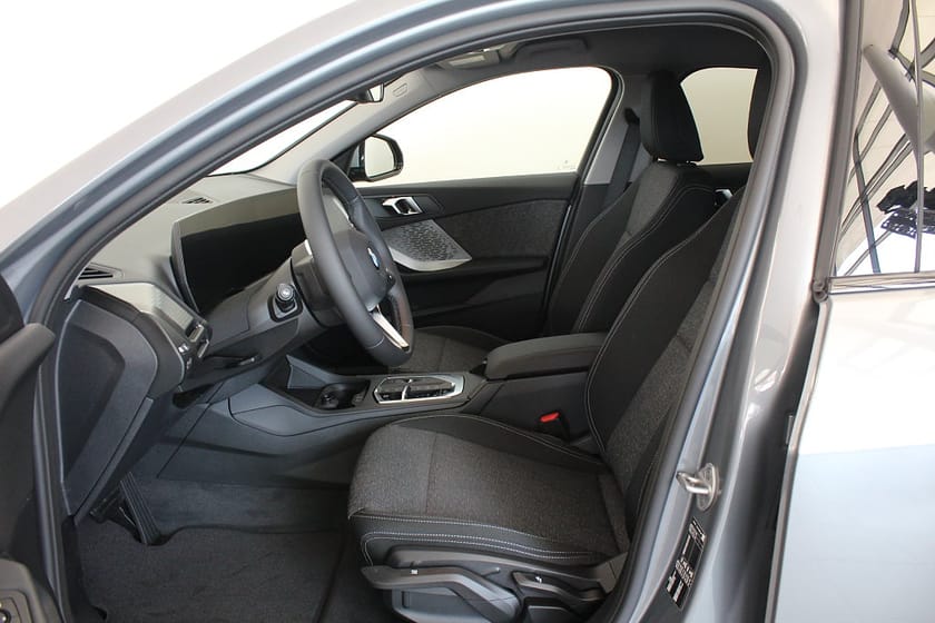 Bild 5 av BMW 120 4,95 ränta M Sport Design Nav Drive/Park-assist Rattv