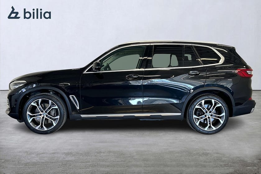 Bild 4 av BMW X5 xDrive45e iPerformance xDrive45e/H&K/Luftfjädring/Drag/Komfortstol/21"