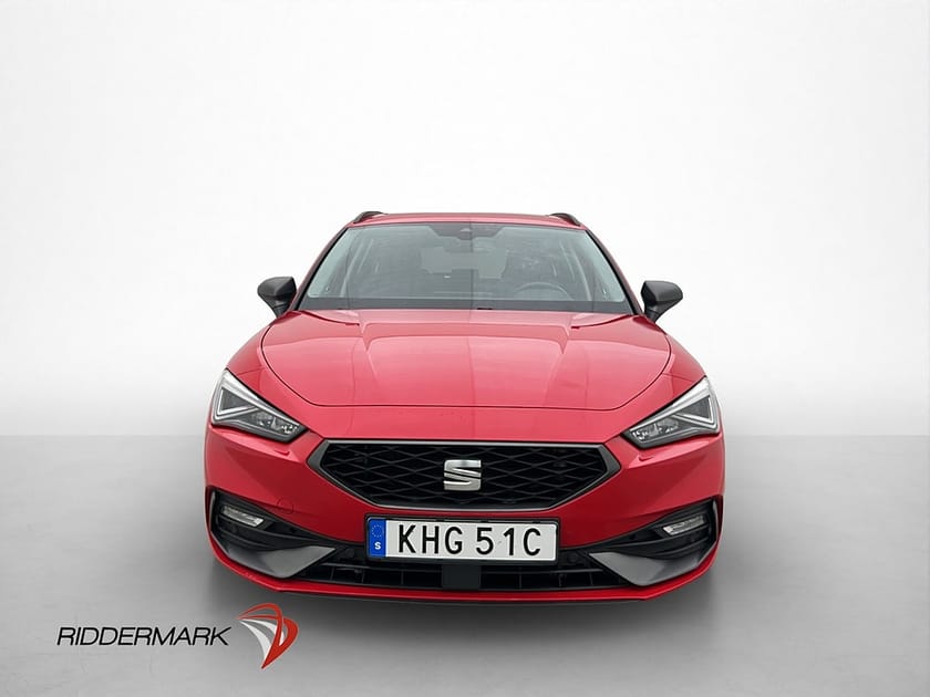 Bild 2 av SEAT León Sportstourer e-Hybrid ST 204hk FR Panorama Cockpit Kamera