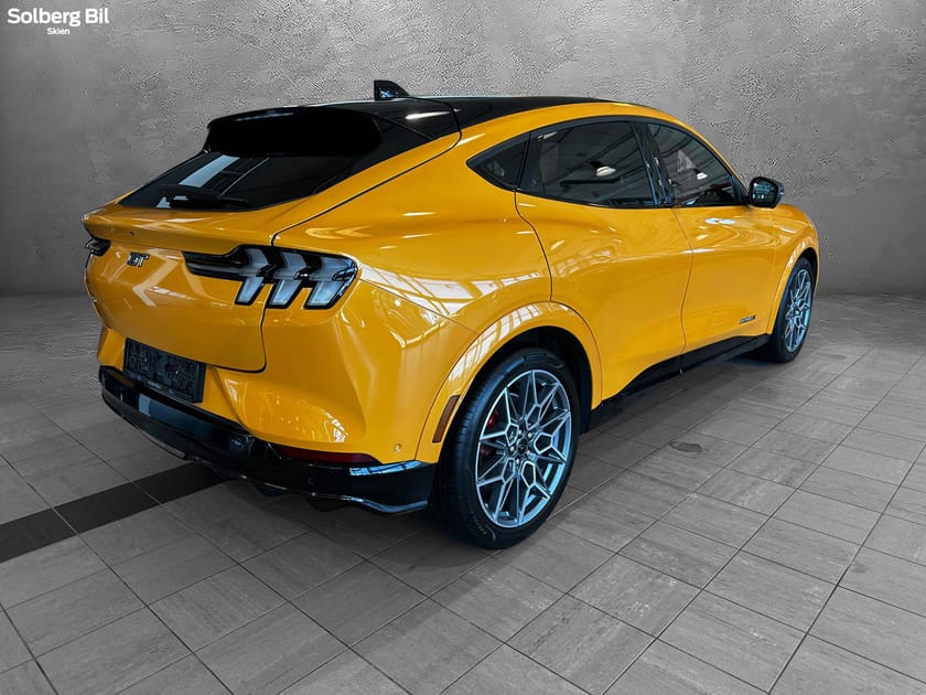 Bilde 4 av Ford Mustang Mach-E GT AWD/ soltak/ B&O/ 360 kamera