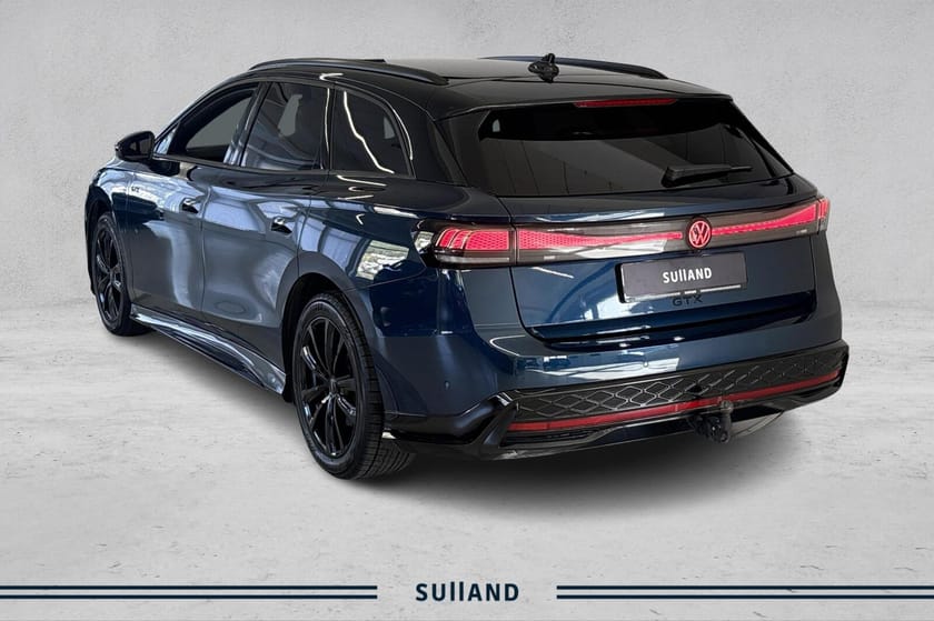 Bilde 3 av Volkswagen ID.7 GTX Tourer