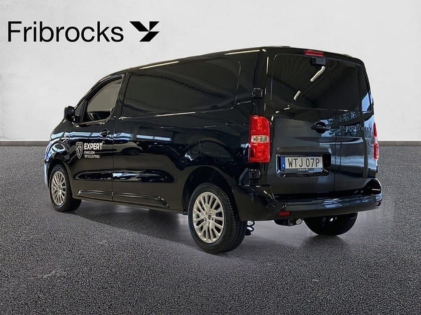 Bild 3 av Peugeot Expert L2 150hk AT8 PLUS 2.2L/Drag+Värmare/Demo