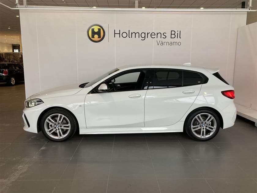 Bild 2 av BMW iX xDrive60 118i 5d M-Sport Aut HiFi Aktiv Farthållare M-Stol