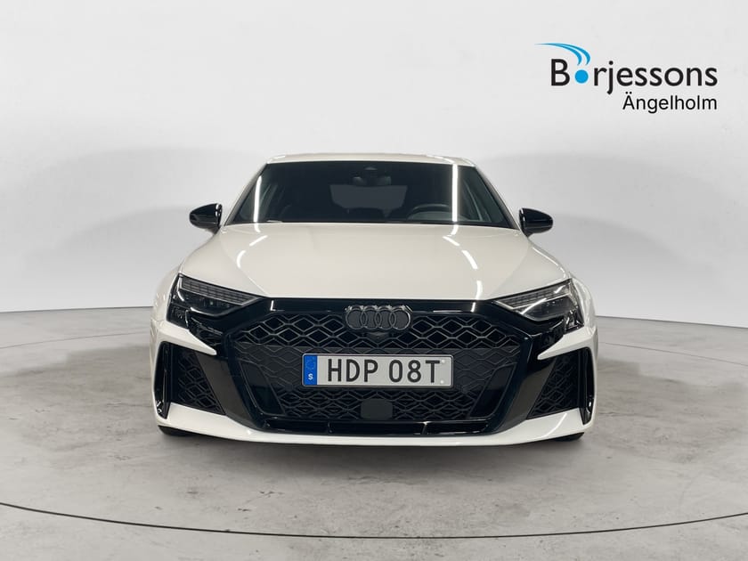 Bild 5 av Audi RS3 Sedan 2,5 TFSI 400 HK QUATTRO S-TRONIC