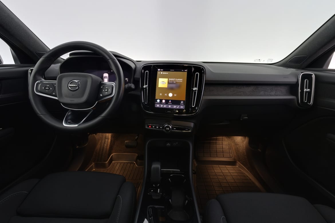 Volvo XC40 2023 - miniatyr 8
